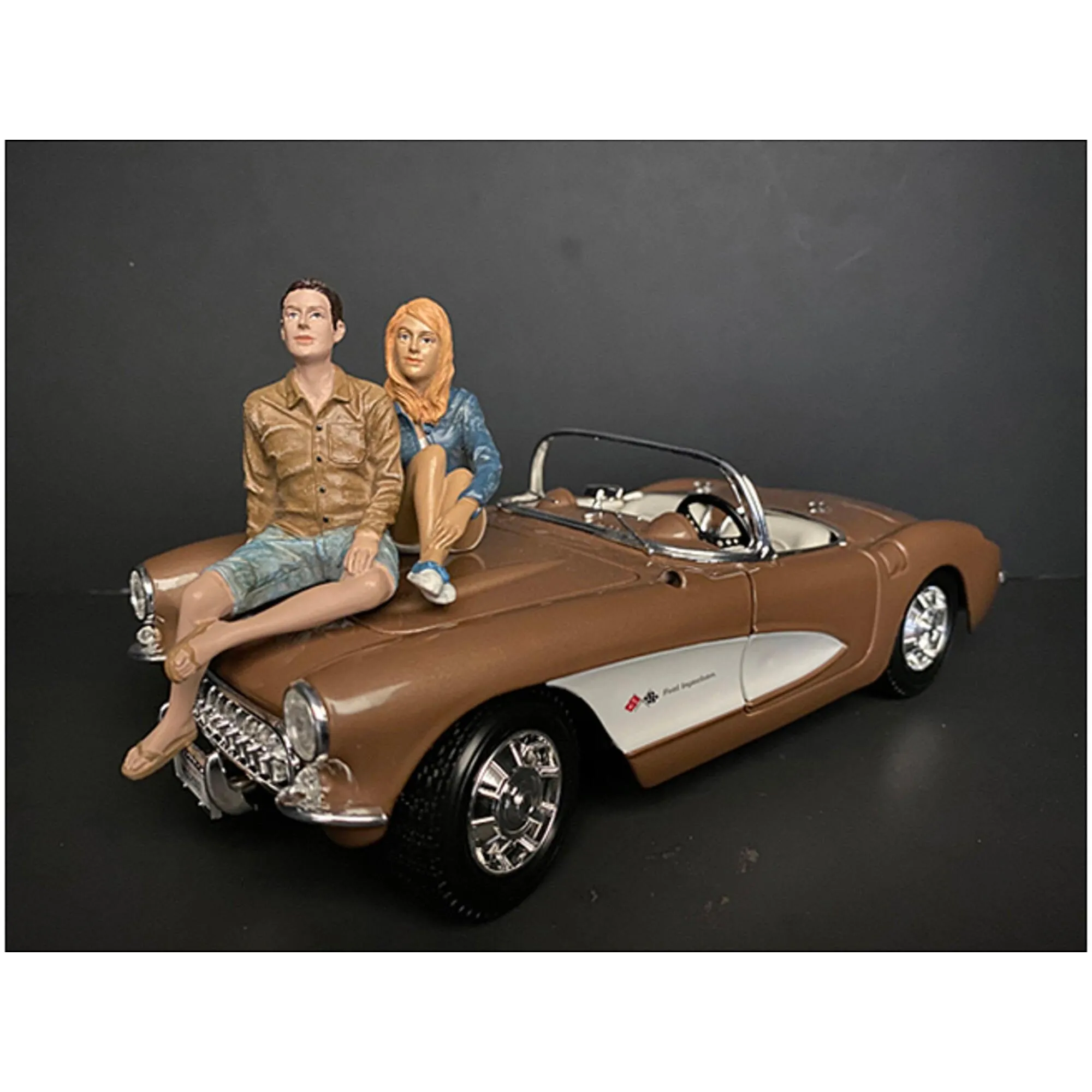 American Diorama Figurine Set - Seated Couple Release III for 1/18 Models, 2 Piece