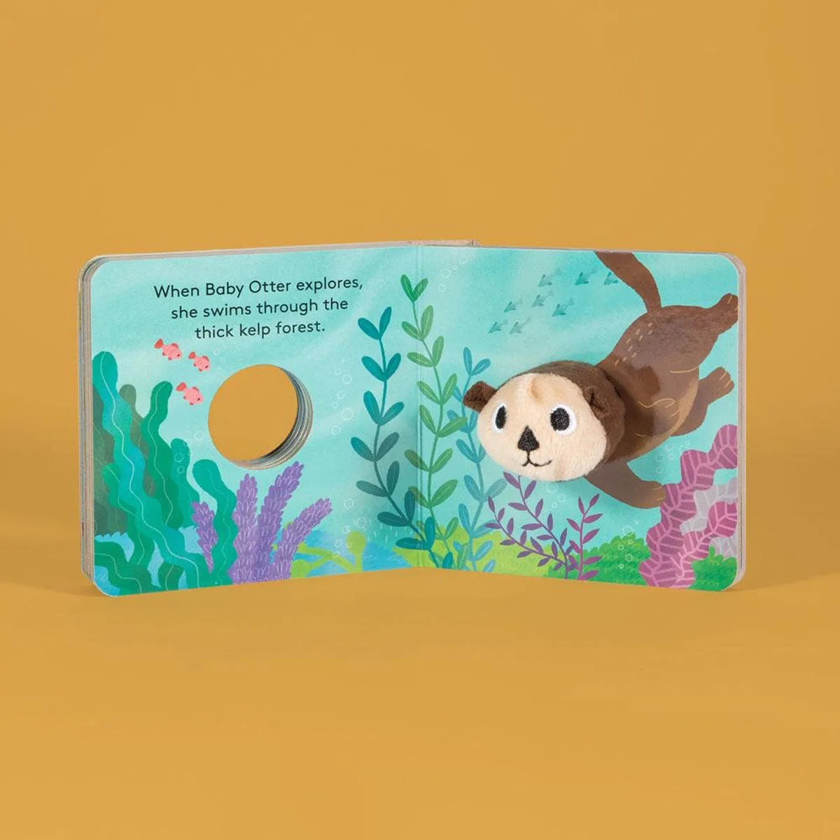 Finger Puppet Board Book - Baby Otter