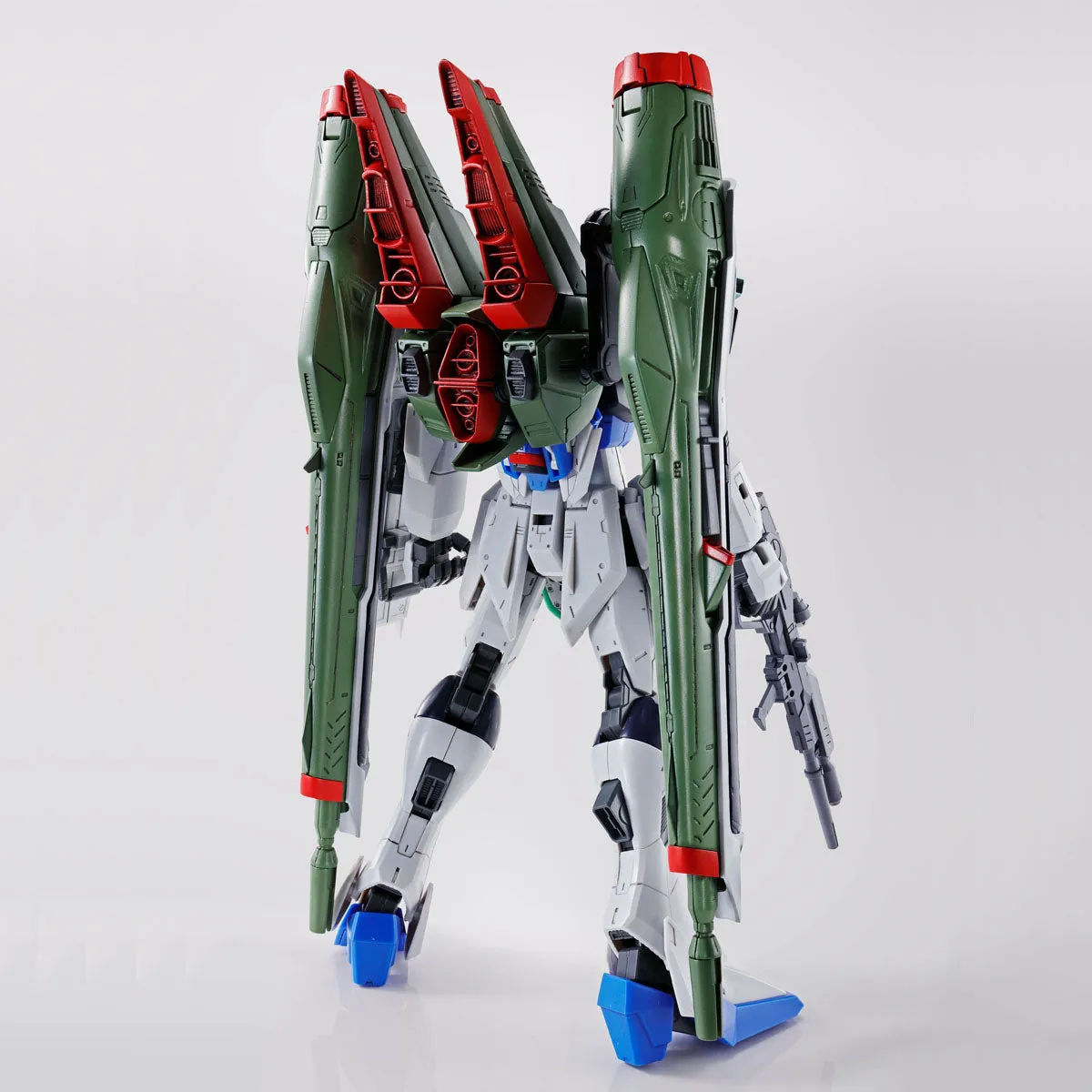 Gundam 1/100 MG Seed Destiny Blast Impulse Model Kit Exclusive
