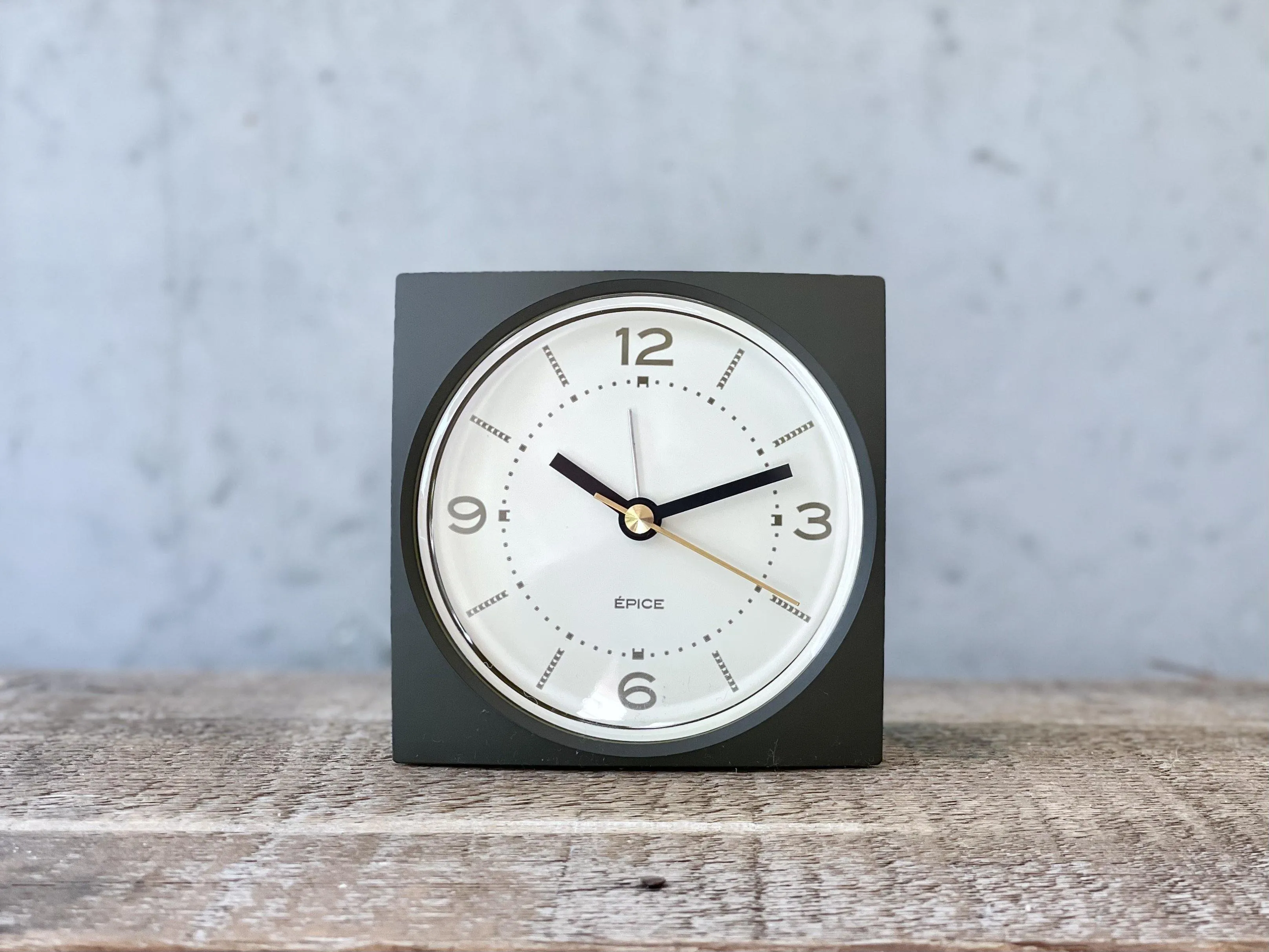 Lemnos Alarm Clock - EPICE PA09-09