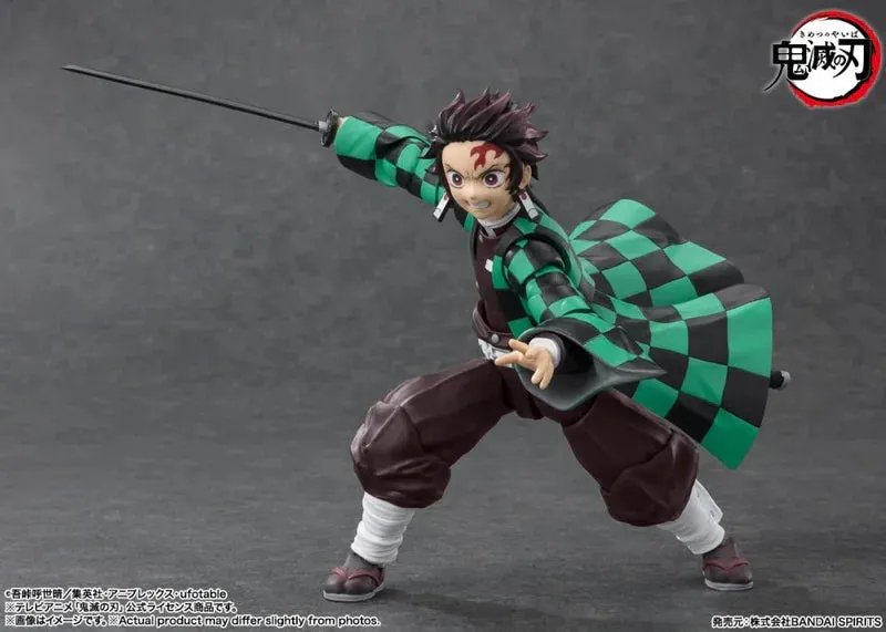 S.H. Figuarts Demon Slayer: Kimetsu no Yaiba - Tanjiro Kamado
