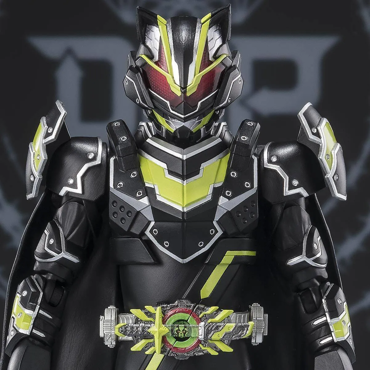 S.H. Figuarts Kamen Rider Geats Kamen Rider Tycoon (Bujin Sword) Exclusive Action Figure