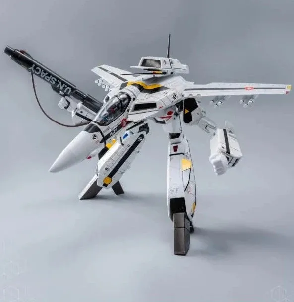 ThreeZero ROBO-DOU VF-1S Veritech (Roy Fokker)