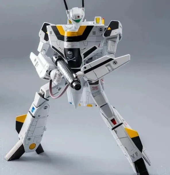 ThreeZero ROBO-DOU VF-1S Veritech (Roy Fokker)