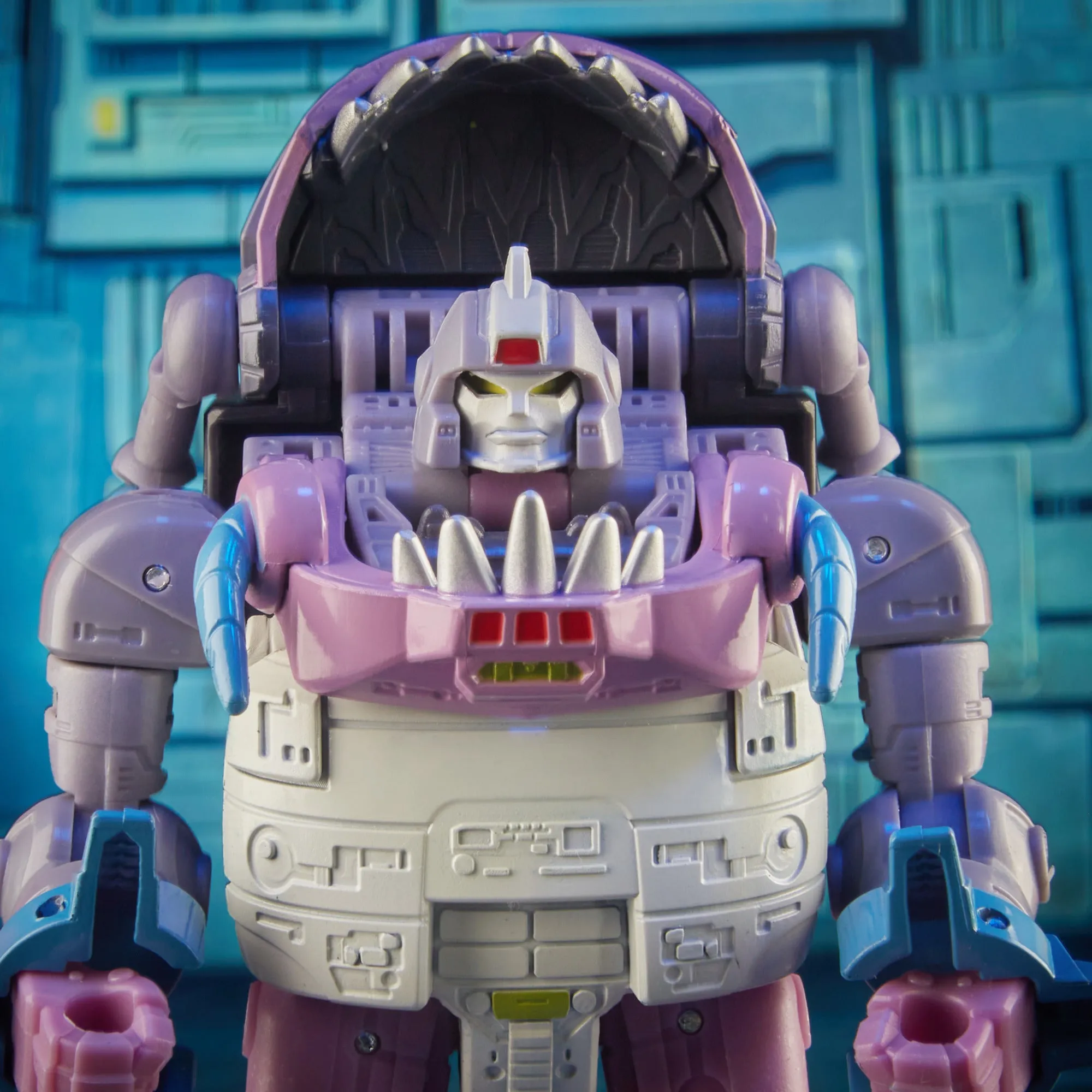 Transformers Studio Series 86 - Deluxe Gnaw